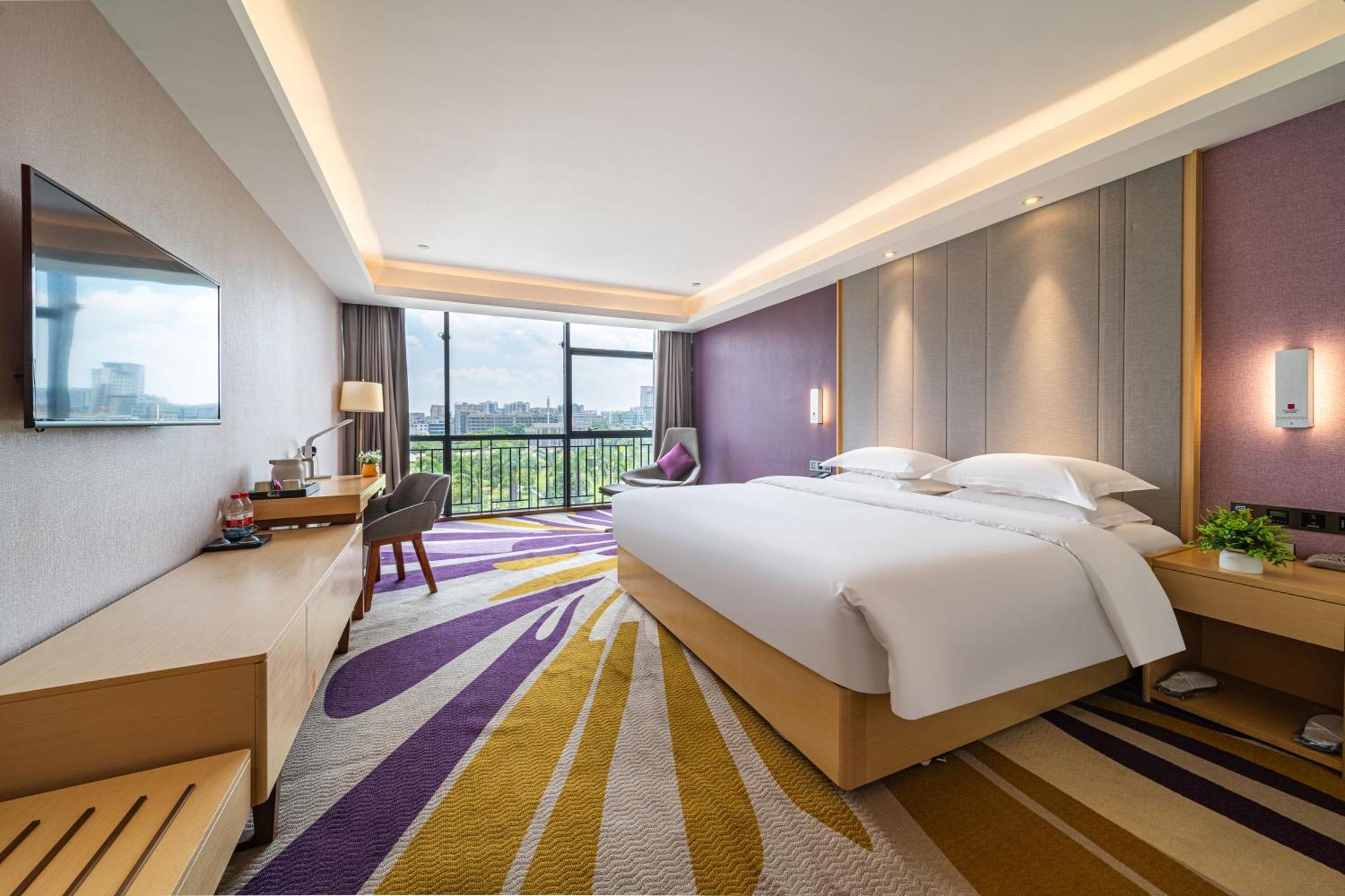 Echarm International Hotel Guangzhou Baiyun International Airport Huadu Plaza Branch - Free Deliver Service To Guangzhou Baiyun International Airport & Free Deliver Service To Canton Fair Complex During Canton Fair Period Экстерьер фото
